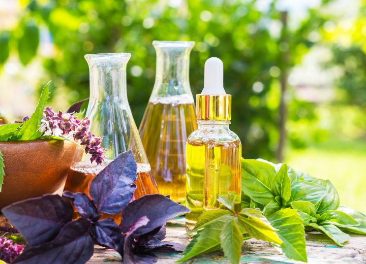 Les secrets des ingrédients bio : Découvrez les avantages des cosmétiques naturels pour une peau éclatante